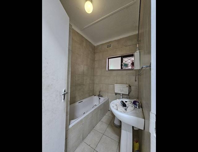 4 BEDROOM HOUSE FOR SALE IN FARNINGHAM RIDGE